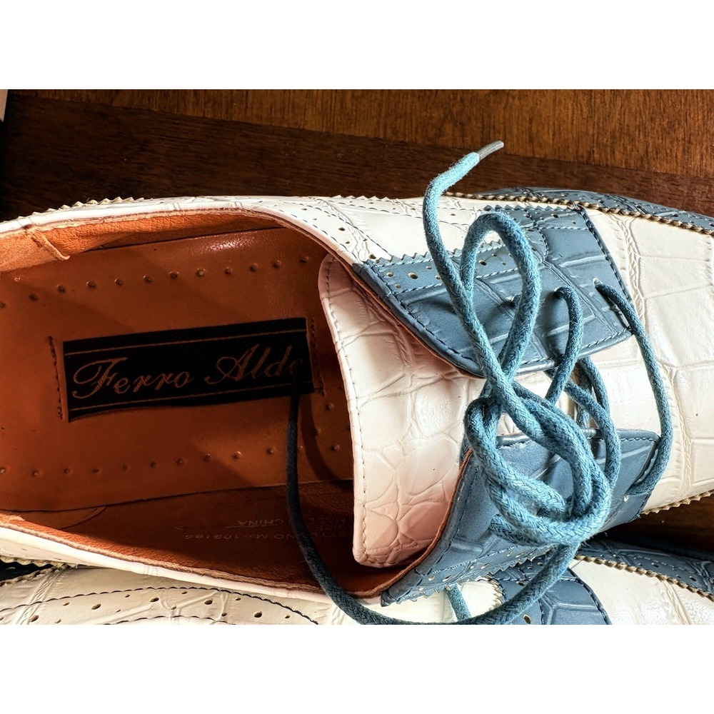 Ferro Aldo Men's Shoes Sz.8 Lace Up Blue and White Dress‎ Faux Leather Wingtip.